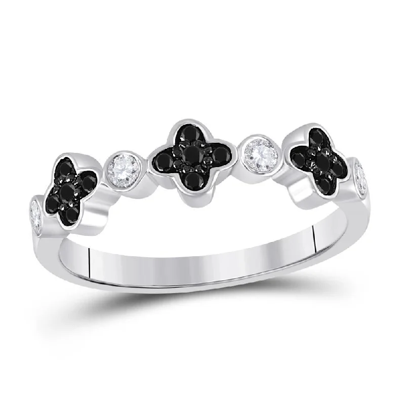 10kt White Gold Womens Round Black Color Enhanced Diamond Clover Band Ring 1/4 Cttw