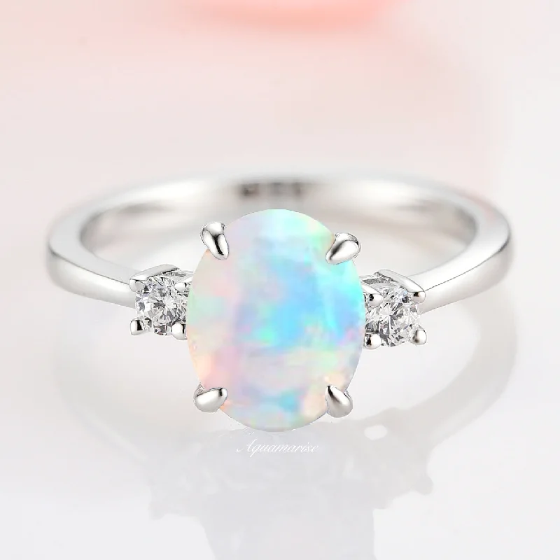 Everly Oval Fire Opal Ring- Sterling Silver