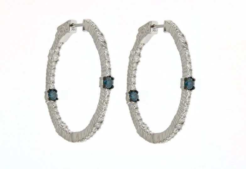 Ladies Earrings Blue Diamond (Blue Diamond 0.38 cts. White Diamond 1.68 cts.)