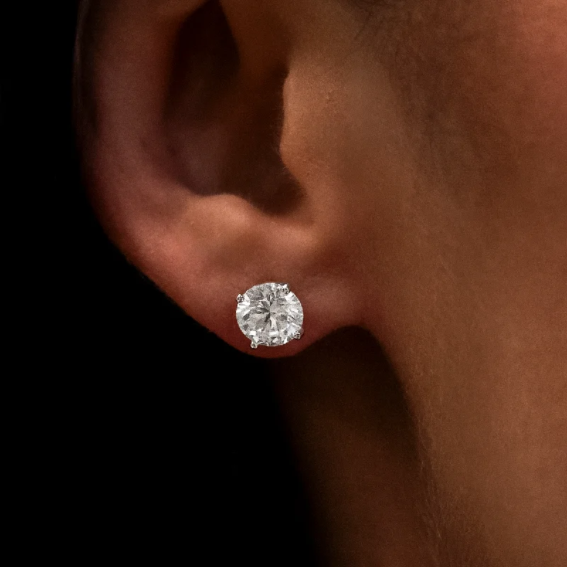 7mm Round Cut Diamond Stud Earrings in White Gold