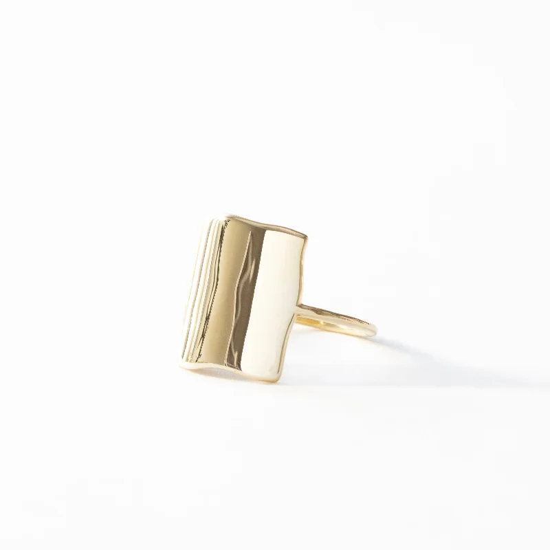 Organic rectangular ring