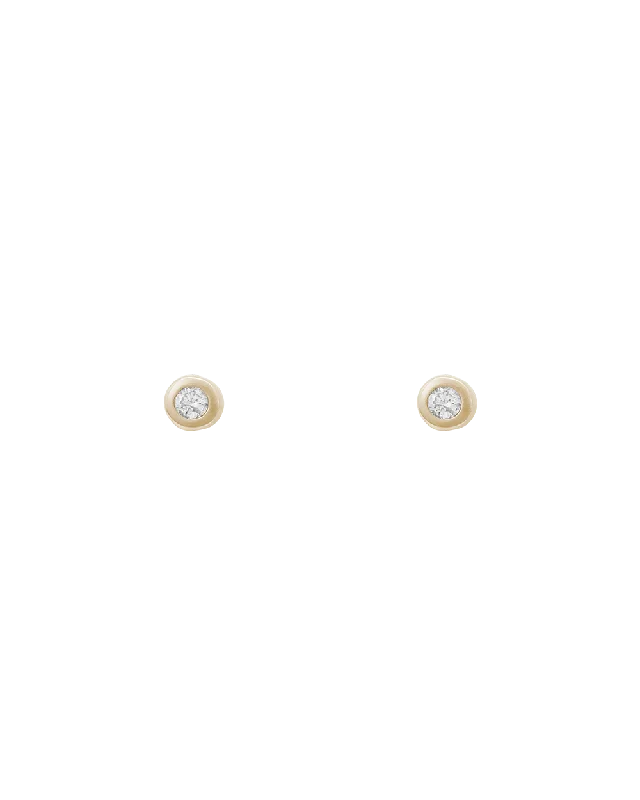 PETITE DIAMOND STUDS (9K GOLD)