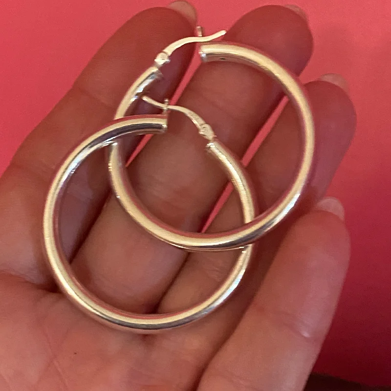 SS High Quality Hoop Earrings