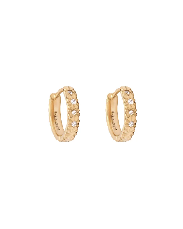 Viola Solid Gold Huggie Hoops