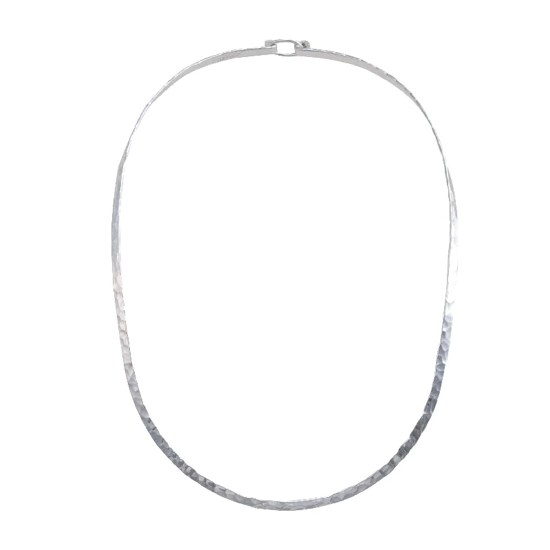 Silver Plated Oval Hammered Closed Back Neckwire