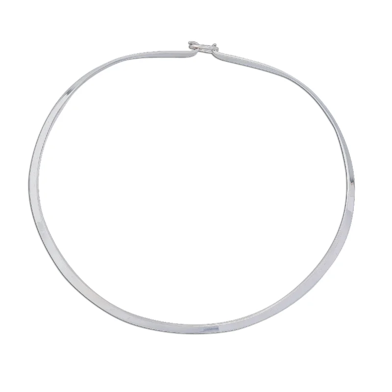 Sterling Silver Thicker Round Neckwire with Clasp